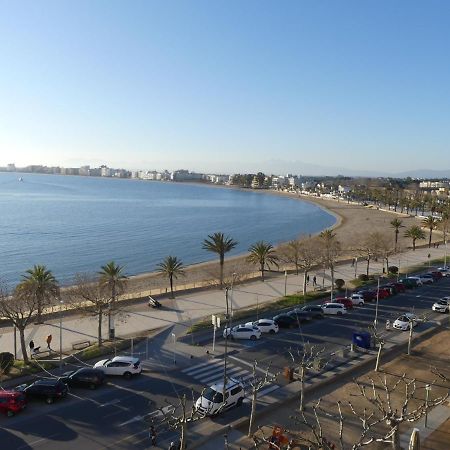 Atico Of 3 Rooms, Total 130M² Just For You With A 60 M² Terrace, Swimming Pool, Mountain And Marina View. Росес Екстериор снимка