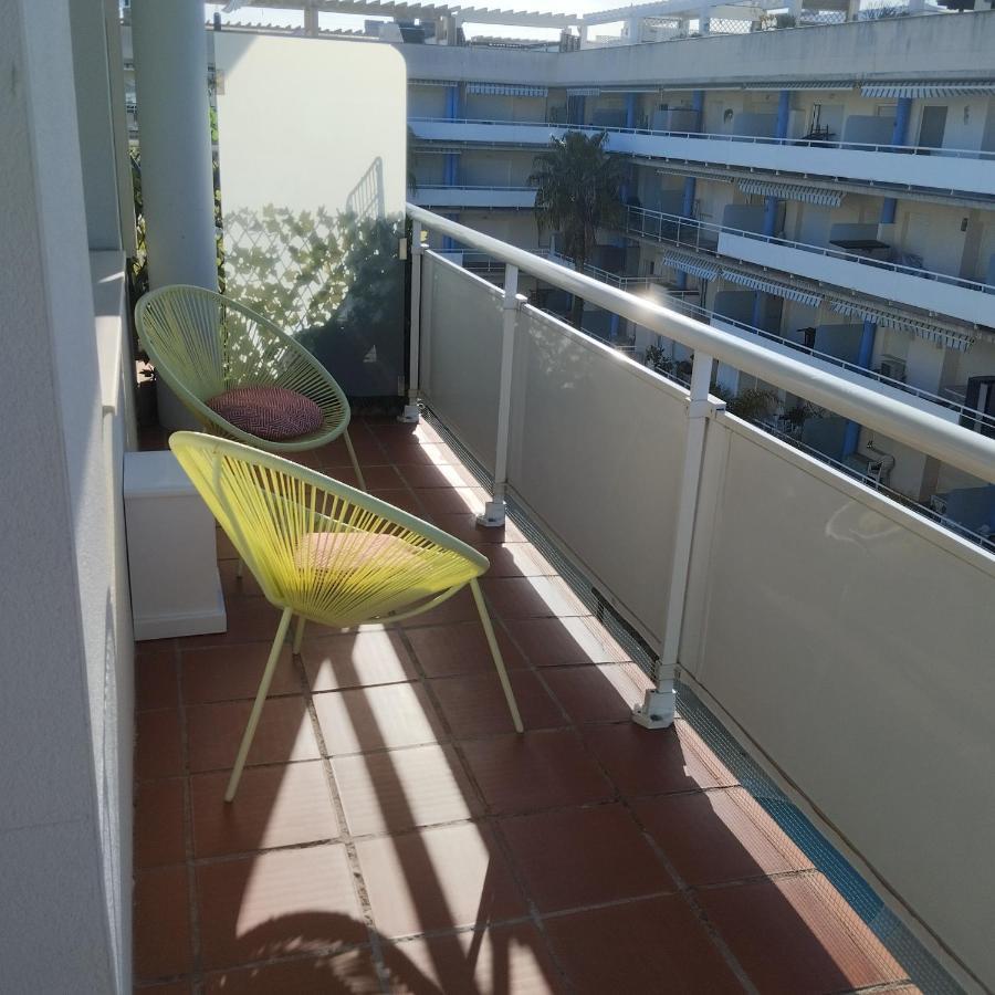 Atico Of 3 Rooms, Total 130M² Just For You With A 60 M² Terrace, Swimming Pool, Mountain And Marina View. Росес Екстериор снимка